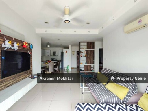 Spacious & 2 Parking | T-Parkland Condominium, Templer Park, Rawang