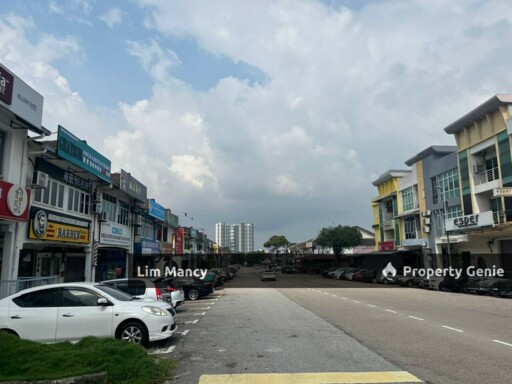 Taman Molek Double Storey Shoplot Facing Main Road
