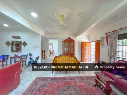 2 STOREY BUNGALOW HOUSE, SEKSYEN 9 SHAH ALAM .