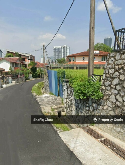 A Highly Sort After Neighbourhood Bungalow House in Taman Bukit Seputeh KL