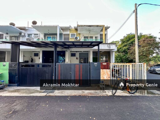 END LOT, FACING OPEN & RENOVATED | TOWNHOUSE Pearl Villa SP4, Bandar Saujana Putra Selangor