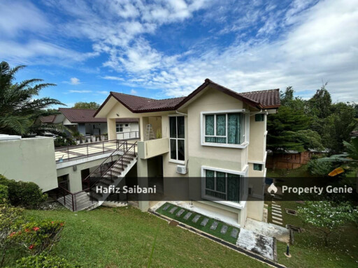 Banglo Kayangan Height 3 Storey For Sale