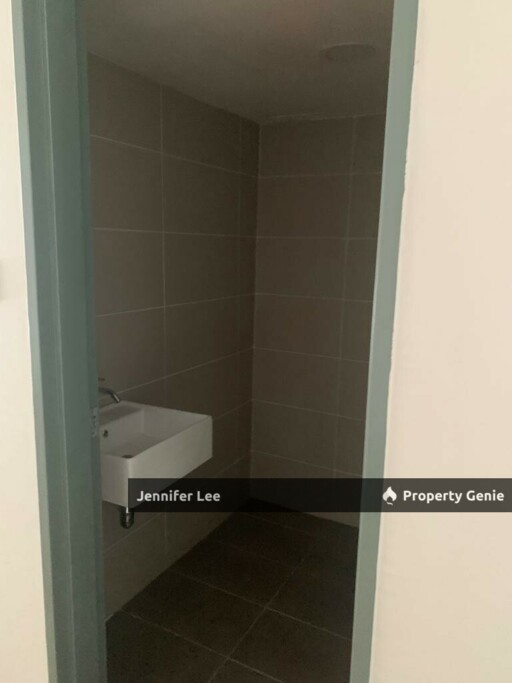 Pinnacle Kelana Jaya , LRT 3 For Rent