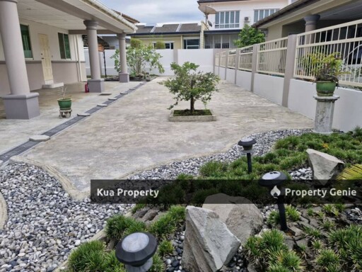 For Sale! BELOW MARKET VALUE! Double Storey Semi Detached House  at Taman Woodland, Stutong