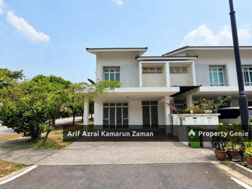 [Partially Furnished] Corner Lot Double Storey The Pines Terrace, Presint 11 Putrajaya | 4R3B | RM2,800/month