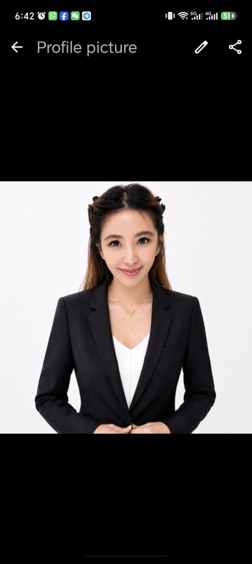 Janice  Yong