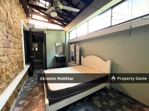 RENOVATED & PARTIAL Furnished Double Storey Bungalow Desa Pinggiran Putra Putrajaya.