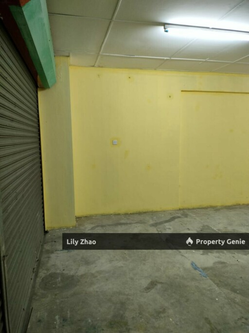 Ground Floor Shop Office Lot for Rent, Corner Lot, Next to 99-Speed Mart, Behind CKS Hypermarket Menggatal, Kota Kinabalu.
