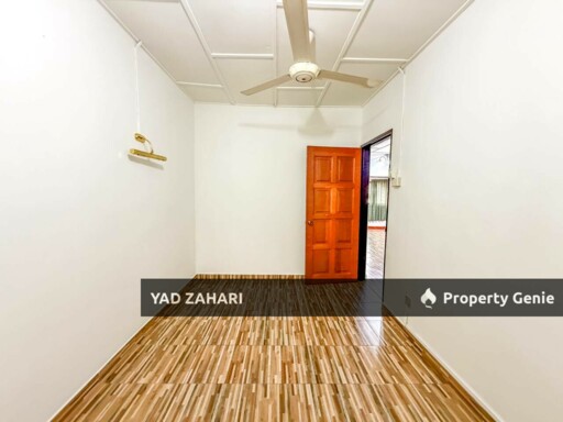 Seksyen 20, Shah Alam | 2-Storey Terrace 4 Bedrooms | RM599K - Renovated and Non Bumi Lot