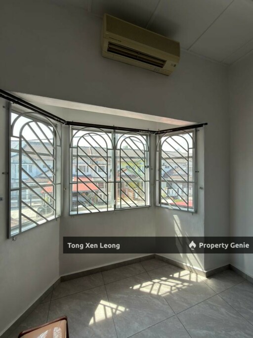 2 Storey For Rent @ Bukit Cheng