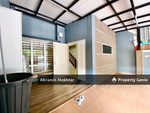 FREEHOLD, FACING OPEN, FULLY RENOVATED & PARTIALLY FURNISHED |2 Storey Terrace Cassia Bandar Botanic, Klang