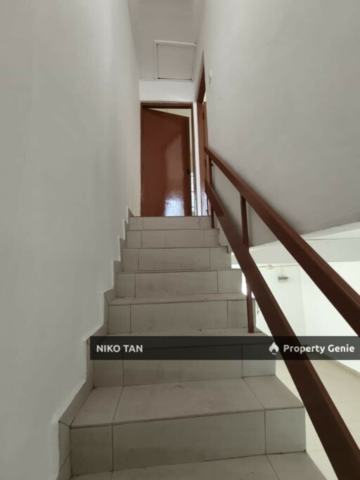 [UNBLOCK VIEW]2-Storey Jalan Ara Desa Cemerlang, Ulu Tiram For Sale