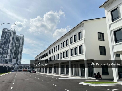 Eco botanic commercial for rent