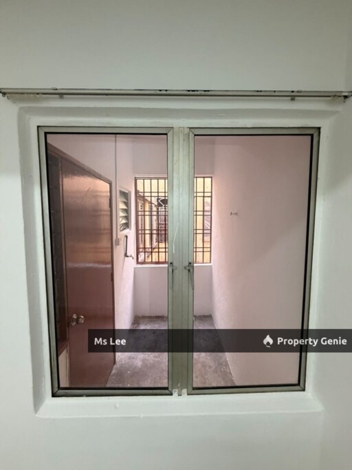 2nd Floor Shop Apartment-Taman Sementa Utama @ Klang-Ready Now