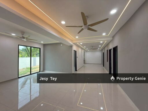 Taman Universiti Single Storey Terrace Corner Lot For Sales