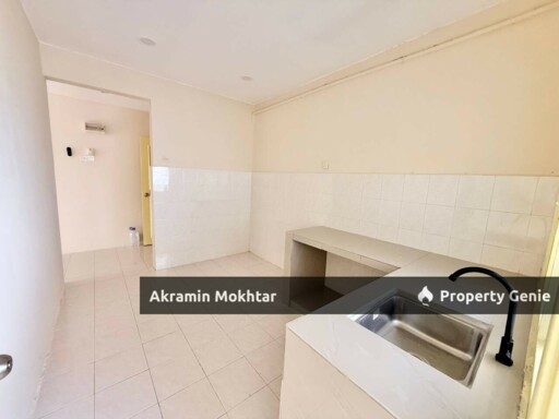 Apartment Bayu Suria, Taman Impian Ehsan, Balakong .