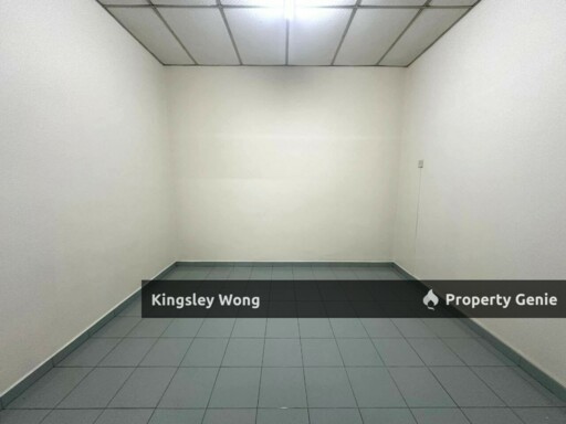 Taman Shatin Single Storey Terrace House 22x70 Near Mall Lotus Pengkalan Schools