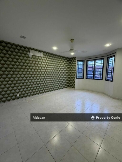 Double Storey End Lot