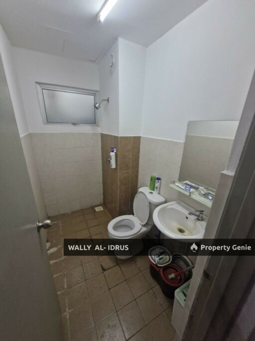 Suria Jelatek Residence