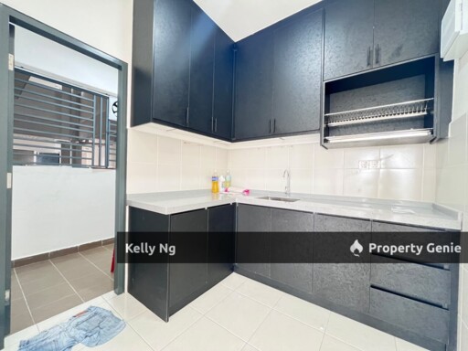 Adenia Apartment Semi Furnished Brand New Unit At Parklands For Rent