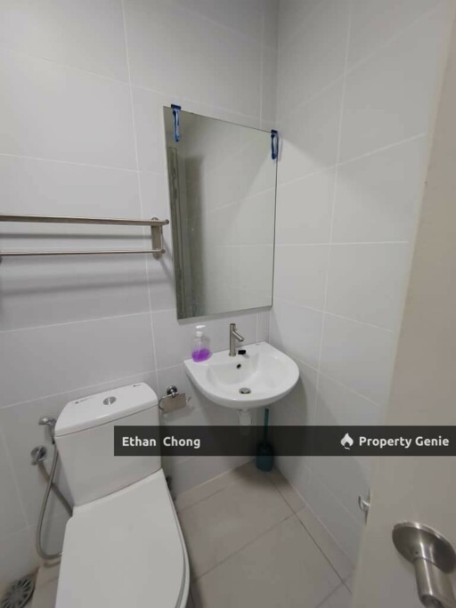 NADAYU 801 MALE FULLY FURNISHED ATTACHED TOILET FOR RENT