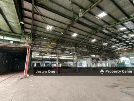 1.5 Storey Factory (Open Shed) at Tebrau 1, Johor Bahru for Rent