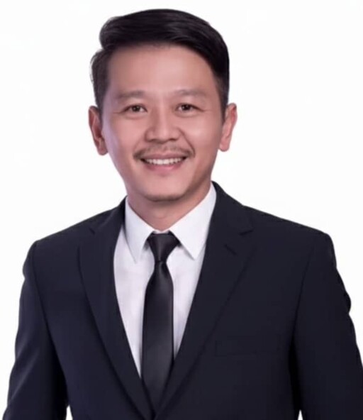 AU YANG 欧阳