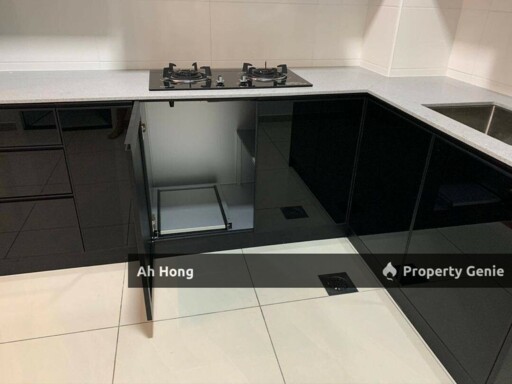 Bukit Indah / Ave 26 / Double Storey / 4bedroom / Fully Furnished