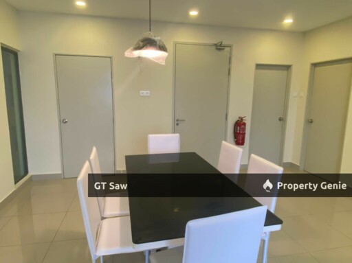 3 Bedroom Spacious Family Suite Fully Furnish For Sales