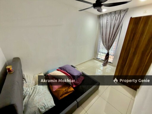 Freehold, Renovated & Partially Furnished | 2.5 Storey Terrace IRIS Taman TTDI Grove, Kajang Selangor