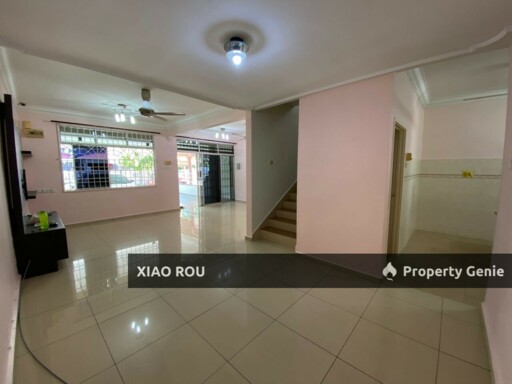 For Sales Taman Cheng Baru Double Storey