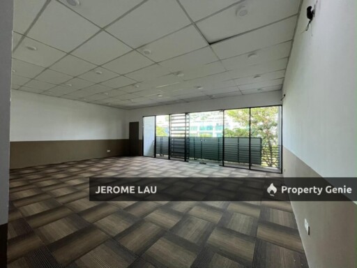 Southkey Lakefront 2nd Floor Shop Office for Rent RM2000