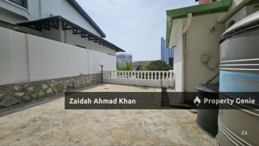 3 Storey Bungalow With Huge Garden Security Good Location Cul De Sac Surrounded with Elite Bungalow For Sale Taman Desa Kuala Lumpur