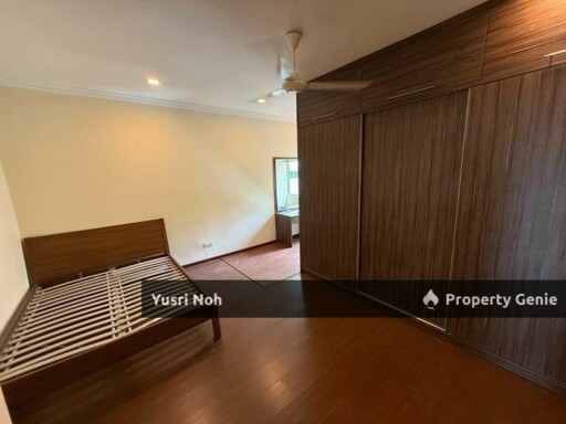 3.5 STOREY SEMI DETACHED BEVERLY HEIGHTS, AMPANG