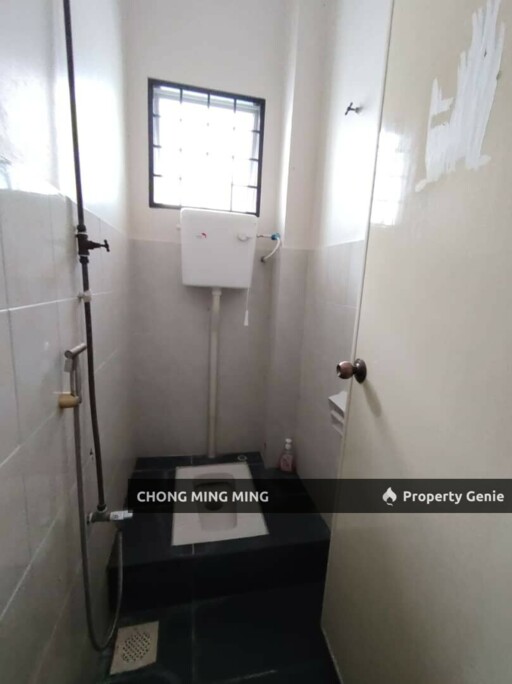 Double Storey Shop First Floor @ Uptown Avenue Seremban 2 for Rent