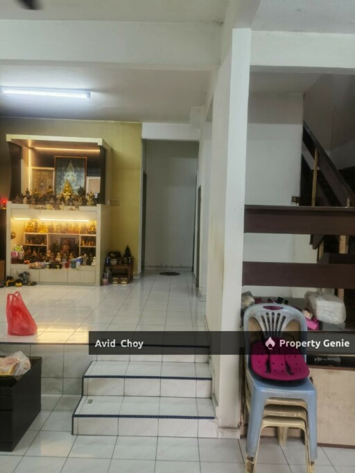 Taman Ungku Tun Aminah, Jalan Nahkoda, 2 Storey Terrace House