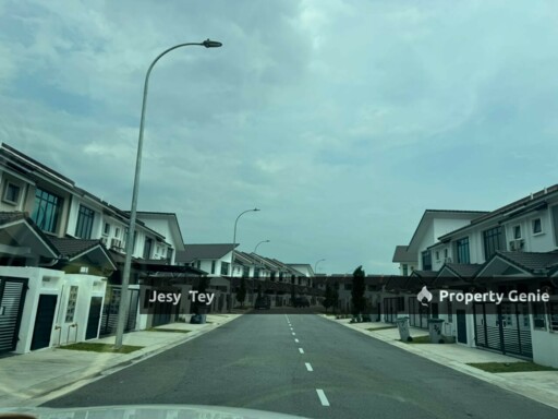 Ulu Tiram Double Storey House For Rent