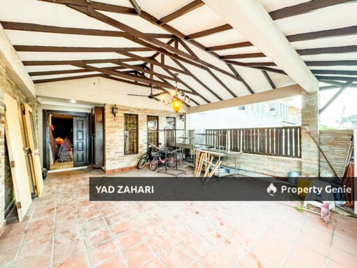 Nusa Subang, Subang | 2-Storey Terrace 4 Bedrooms | RM750K - Endlot, Kitchen Extended & Renovated