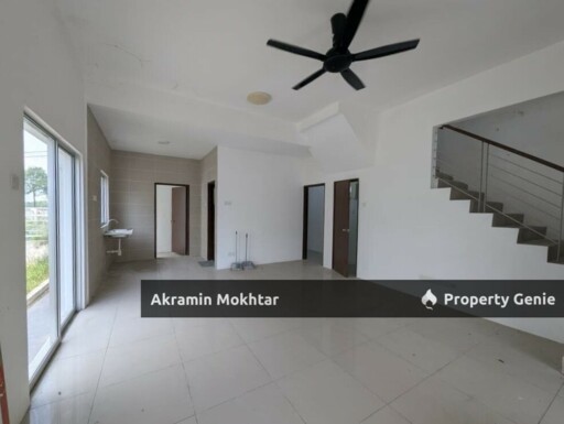 Renovated, Gated & Guarded Semi D Cluster 2 Tingkat Taman Desiran Bayu, Puchong