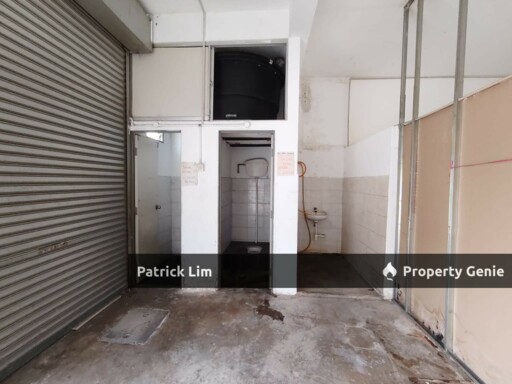 Malim Jaya (2 Shutter Door) Ground Floor Shoplot For Rent
