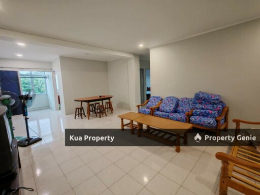BELOW MARKET VALUE! FOR SALE! Central Court Apartment at Jalan Central