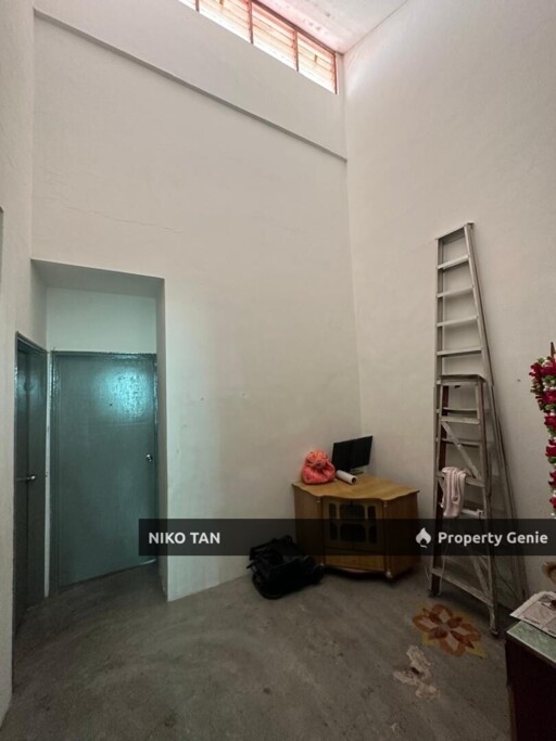 Sri Sentosa Double Storey Freehold Pekan Nanas