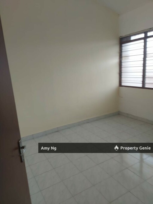 FreeHold 2 Storey For Sale Taman Wah Keong
