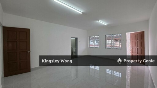 Gunung Rapat Pekan Razaki Double Storey Terrace House Newly renovated Near Ampang Ipoh Simpang Pulai