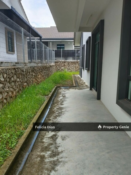 DURIAN TUNGGAL@VISTA BELIMBING SINGLE STOREY SEMI-D FOR SALE 🏕️ FREEHOLD