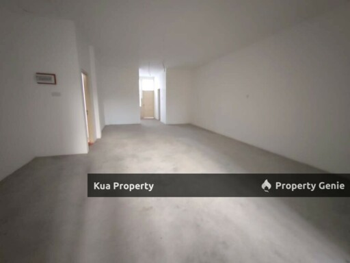 For Rent! Second Floor Intermediate House at 7th Mile