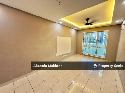 Freehold, Ground Floor, Corner Unit & 2 Parking | Apartment Azaria, Bandar Parklands, Klang Selangor .