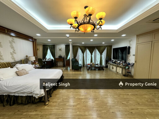 Under Market Value Semi D- Extended and Renovated  in SS4B Kelana Jaya