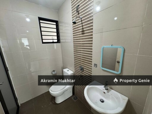 FREEHOLD & END LOT |  2 STOREY SUPERLINK HOUSE ILTIZAM ALAM SARI BANGI