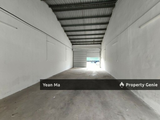 1st Storey Shop Jalan Kamunting Bukit Beruntung Rawang For Rent